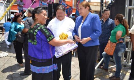 Autoridades realizaron en Izúcar  el Primer festival del mole