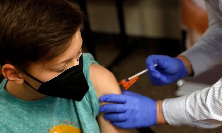 México aplicara 1.5 millones de  vacunas Pfizer a menores de edad